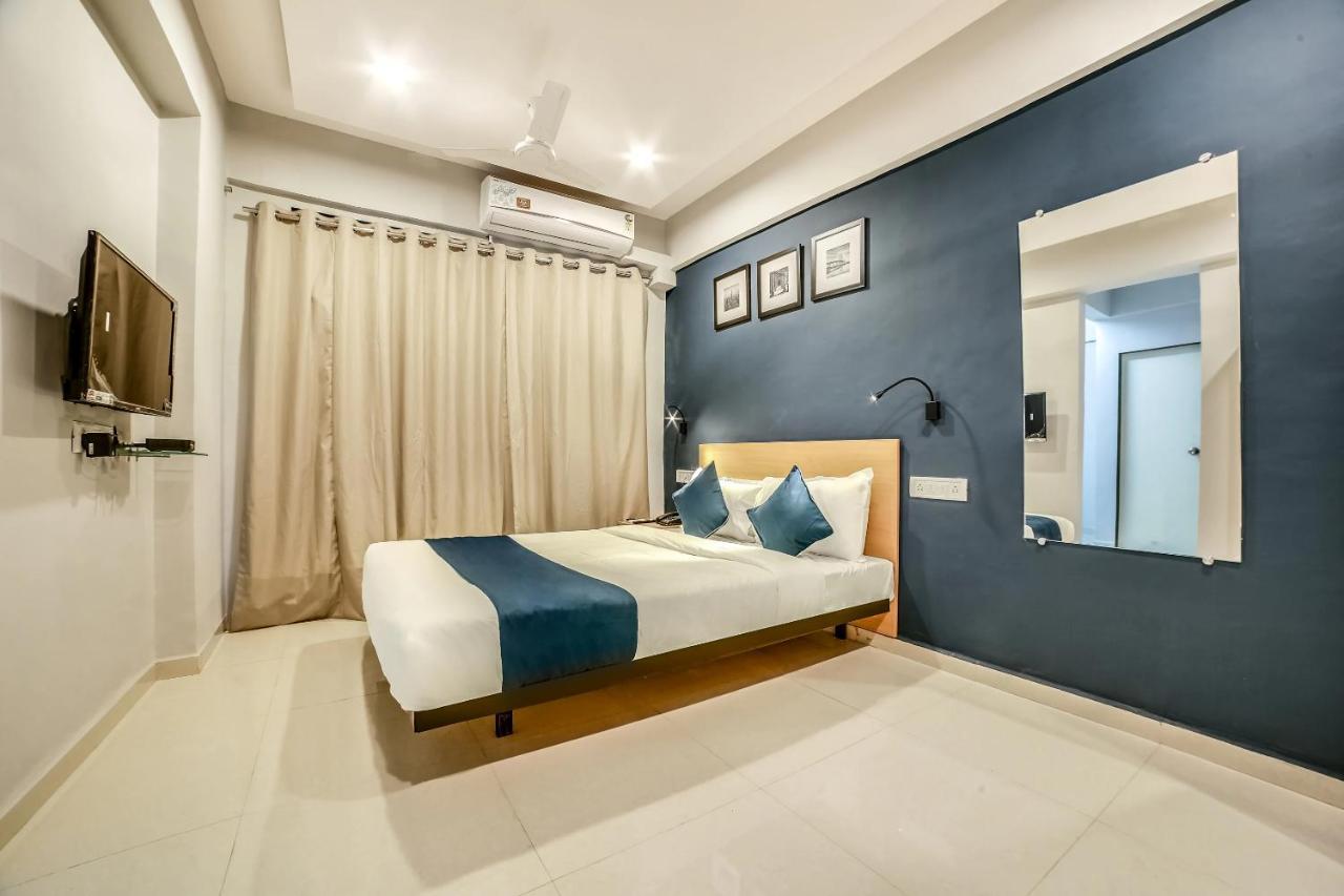 Hotel Bhumi World Bhiwandi Екстериор снимка